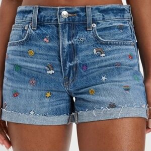 AMERICAN EAGLE 90s Boyfriend Rainbow, Doodle embroidery Medium Wash Denim Shorts